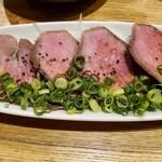 和酒・煮込み らいどん - 厚切りねぎ牛タン