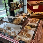 LA BRIOCHE Parkside Caffe - 