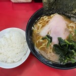 ラーメン 杉田家 - 