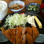 とんかつ定食 500円