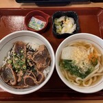 なか卯 - 鰹たたき丼+はいからうどん(小) 920円