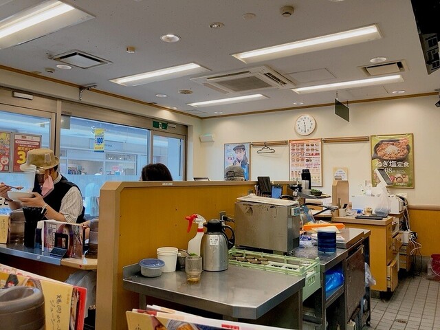 Yoshinoya Shimotakaidoekiten photo 5