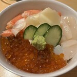 寿し処 彩華 - 三色丼