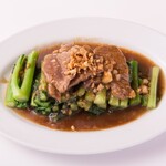 JASMINE THAI - 牛肉とカナー炒め
