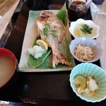 Yuuhi Shokudou Shi-On - 鯛浜焼き定食