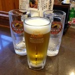まぐろ丼　加一 - 生ビール（クリアアサヒ）：350円
