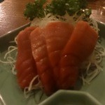 ぐらんどすらむ - マグロ刺身500円