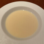 BISTRO SABLIER - 桃のスープ