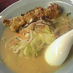 おおむら亭 - とり唐揚げ入りちゃんぽん８３０円