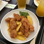 Aqua Garden Cafe - フライドチキン&ポテト