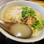 215406915 - 鶏白湯うどん