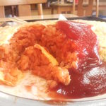 あほだら亭 - チキンライスも結構入ってますね。