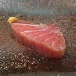 すし匠 - 鮪鰭下（10日間熟成）