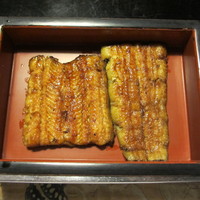五代目 野田岩 麻布飯倉本店 - 江戸前天然鰻蒲焼き