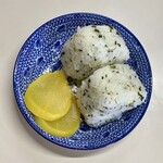 Chuuka Soba Semmonten Ra-Men Gorou - おむすび（1皿 2個）200円