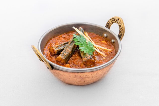 ベンデカイ・ゴッジュ (オクラカレー)