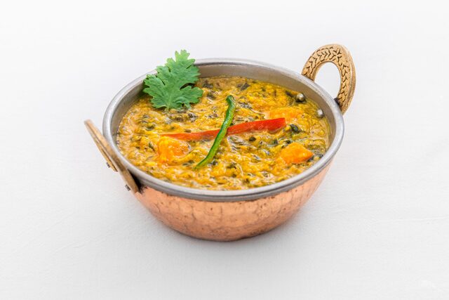 キーライ・コットゥ (タミル地方ほうれん草カレー)