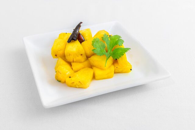 パイナップルサラダ