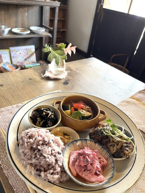 カコのお店 Cafe ＋ zakka coque （カフェ＋ザッカ コキュウ） - 稲枝/カフェ