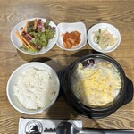 炭火焼肉・韓国料理 KollaBo - 参鶏湯純豆腐チゲ定食