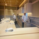 すし道 冨座 - カウンター席