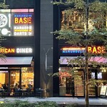 MARUNOUCHI BASE - ファサード