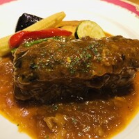 ドラード - スペイン産豚バラ肉の柔らかビール煮込み　アップ