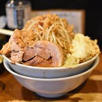 ラーメン荘 歴史を刻め - 