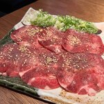 はなぶさ精肉店 - 