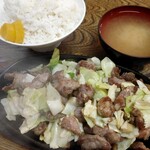 かねしろ - 焼肉（1.5倍）1,134円  大めし 194円