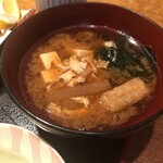 Tempura Kappou Ikeda - 味噌汁　実に具沢山で、アツアツ(^^)