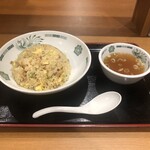 日高屋 - チャーハン 490円（税込）