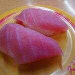 Sushi ro - 超大切りキハダマグロ