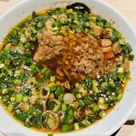 麺や マルショウ 梅田EST店 - 辛味もバッチリ。