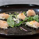 トリワイン ＰＩＫＯＳＨＨＨＵ - 自家製リコッタチーズと鶏生ハム