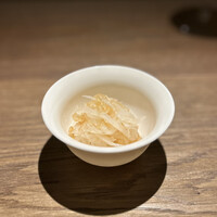 一平飯店 - 海月　新蓮根
                    
                    くらげは大好き。甘酸っぱい味付けと、くらげ＆蓮根のダブル食感が気持ちいい。