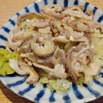 立呑み晩杯屋  - ガツ刺し190円