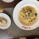 トラットリア イルソーレ - エビと野菜のクリームソース