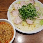 広島風冷しつけ麺・楽 - つけ麺　チャーシュー大盛