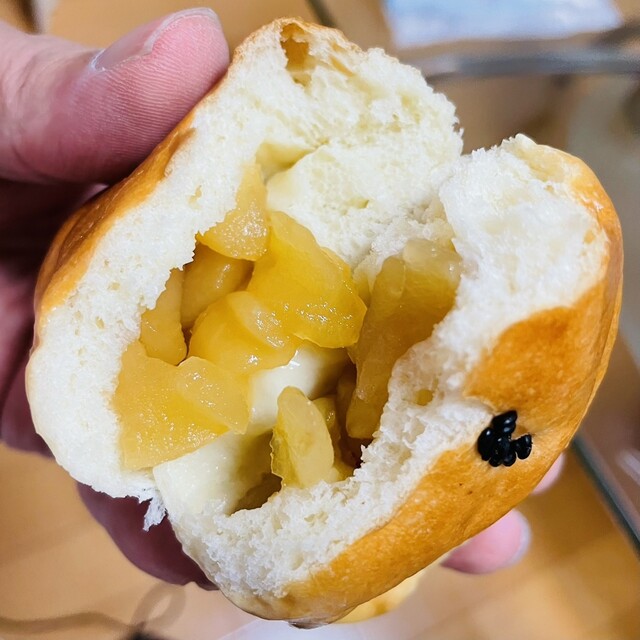 コッペ - 東仙台（パン）の写真