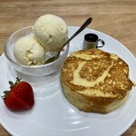 ALOHA CAFE Pineapple - クラシックフレンチトースト