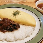 北18条 クロック+G - オムビーカレー　辛口