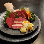 馬肉料理  馬勝蔵 - 