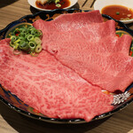 和牛焼肉鎌倉 肉と日本酒 - 