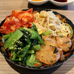 和牛焼肉鎌倉 肉と日本酒 - 