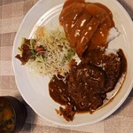 Resutoran Nakata - ハーフ&ハーフ(カツカレーと洋風カツ丼)　お味噌汁も付いてくる