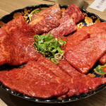 和牛焼肉鎌倉 肉と日本酒 - 