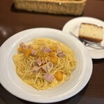 Vineria Cassini - モルタデッラとカボチャのクリームソーススパゲッティ