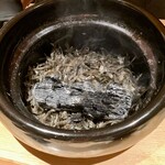 膳処末富 - 薪炭の牛蒡ご飯