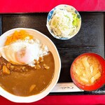 Pコック - 目玉焼のせカレーライス